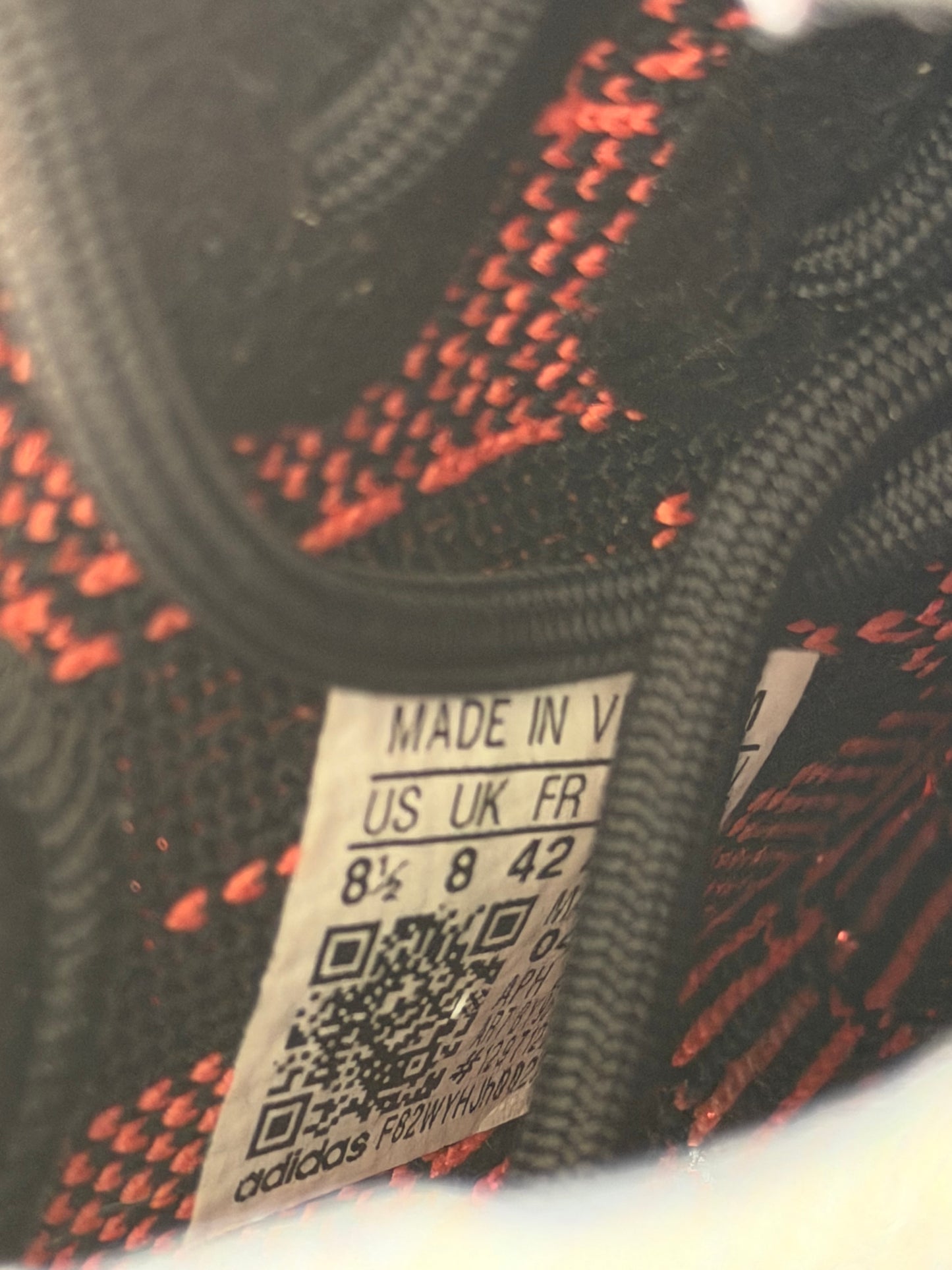 Yeezy 6.5Mx