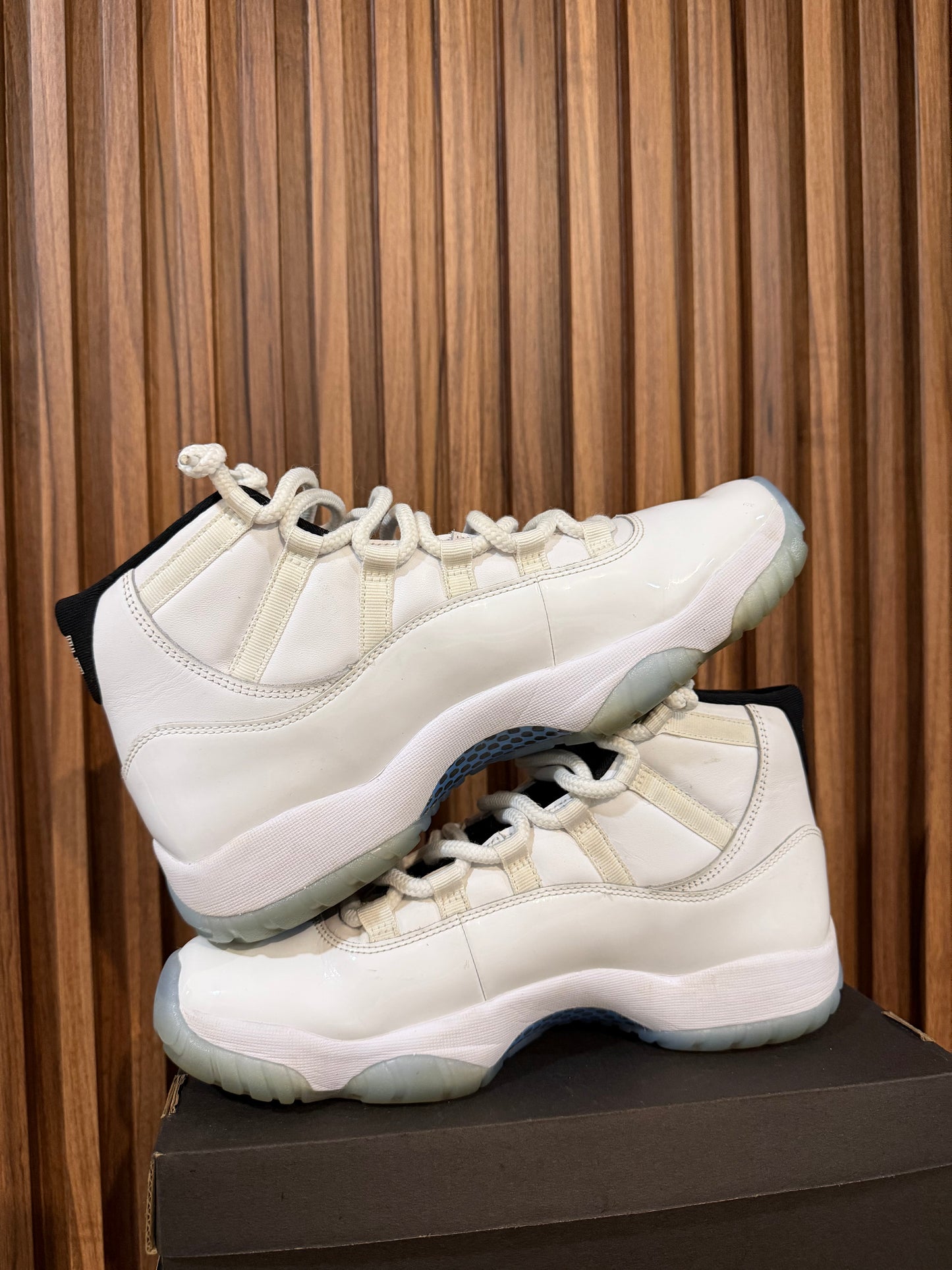 J11 Legend Blue 8Mx