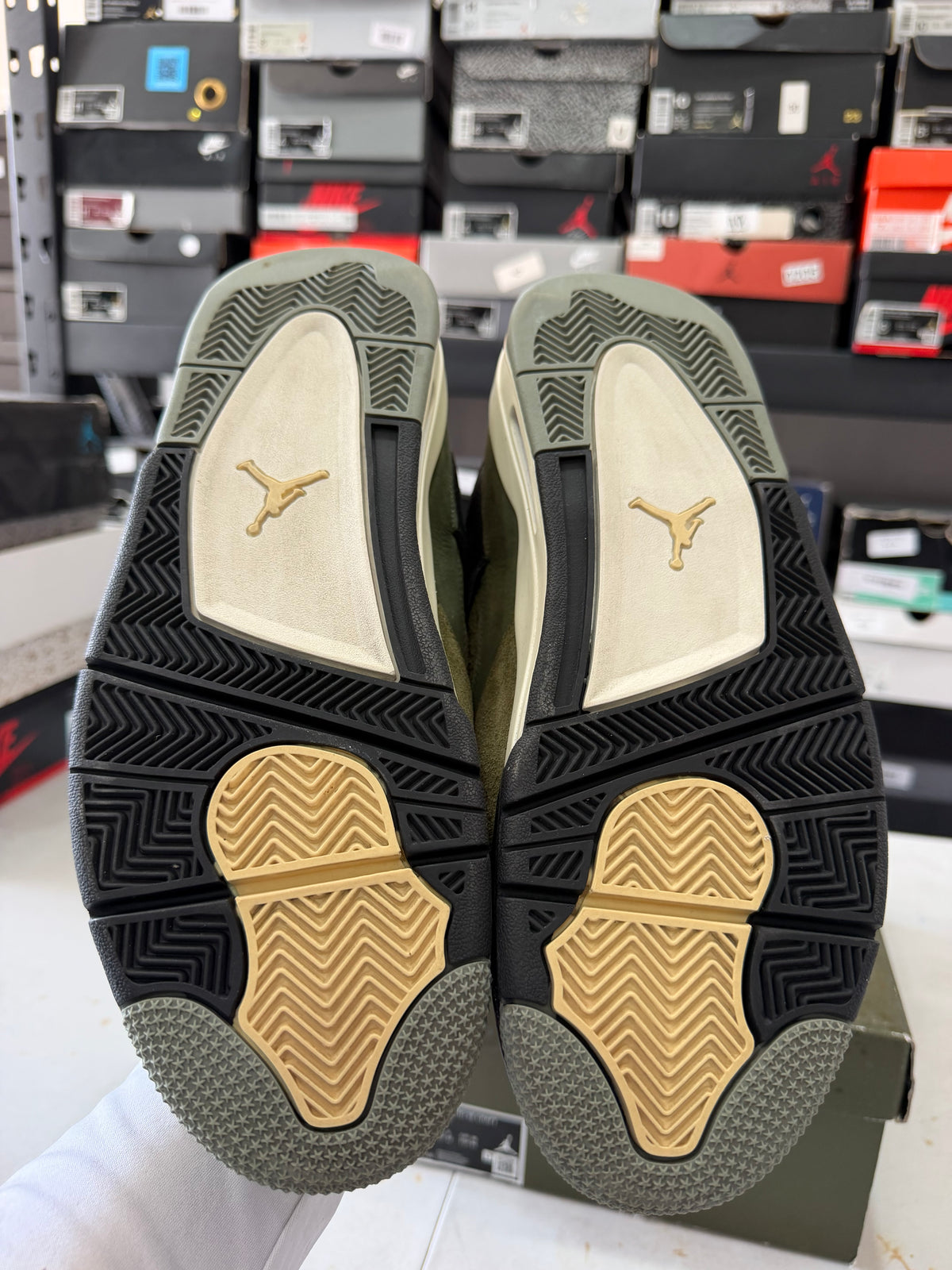 J4 Olive 8Mx