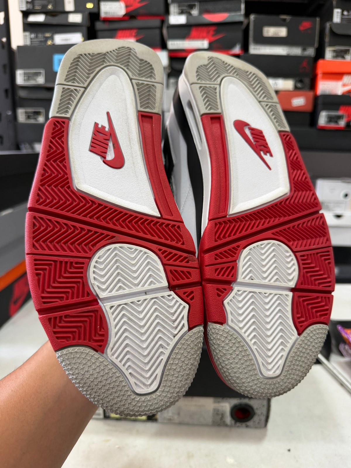 J4 Fire red 9Mx