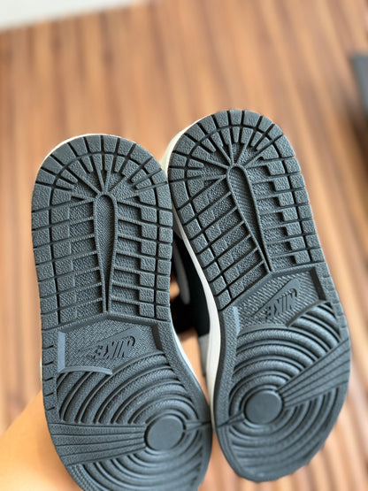 J1 Shadow 5.5Mx