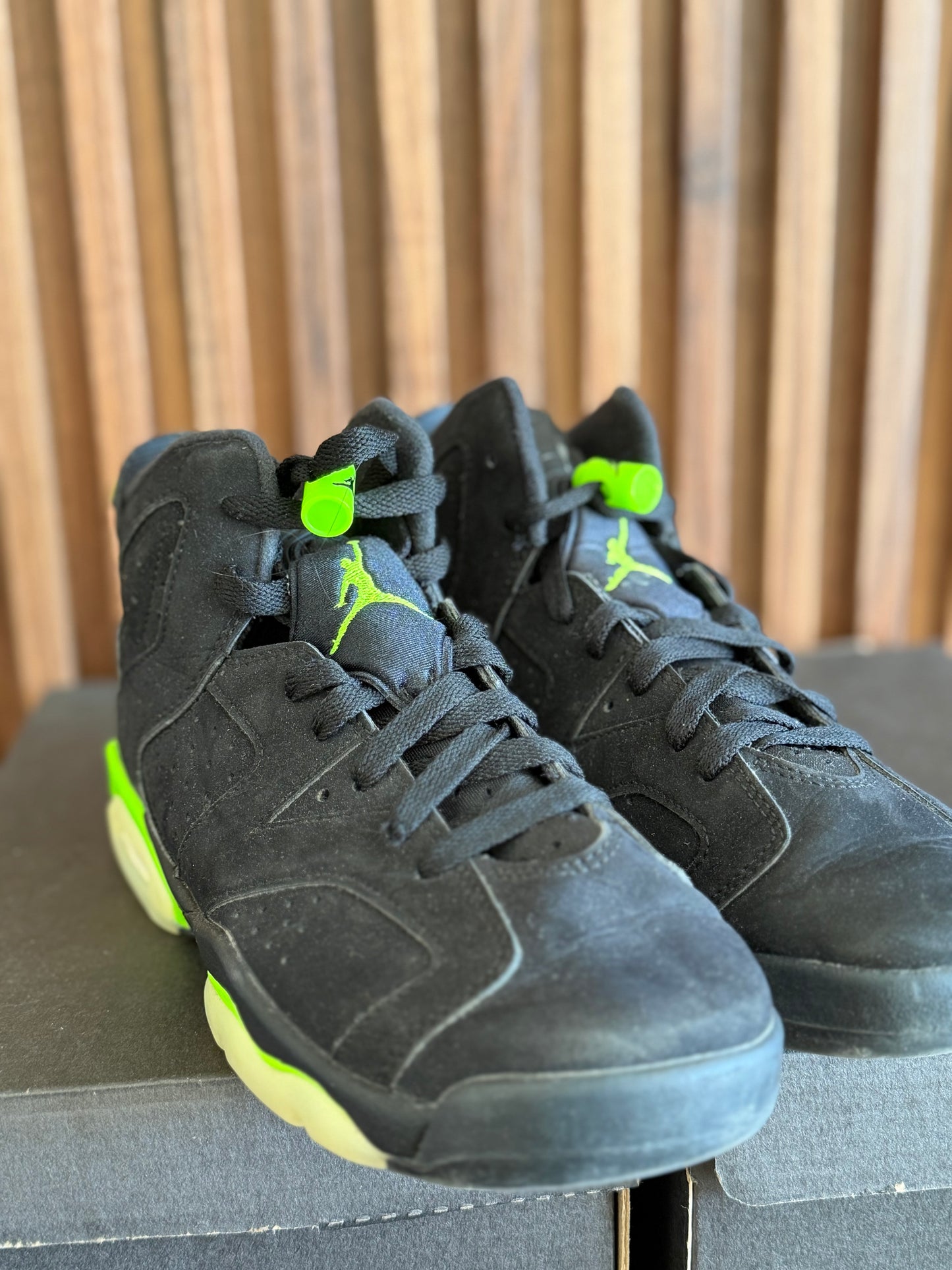 J6 Electric Green 4Mx