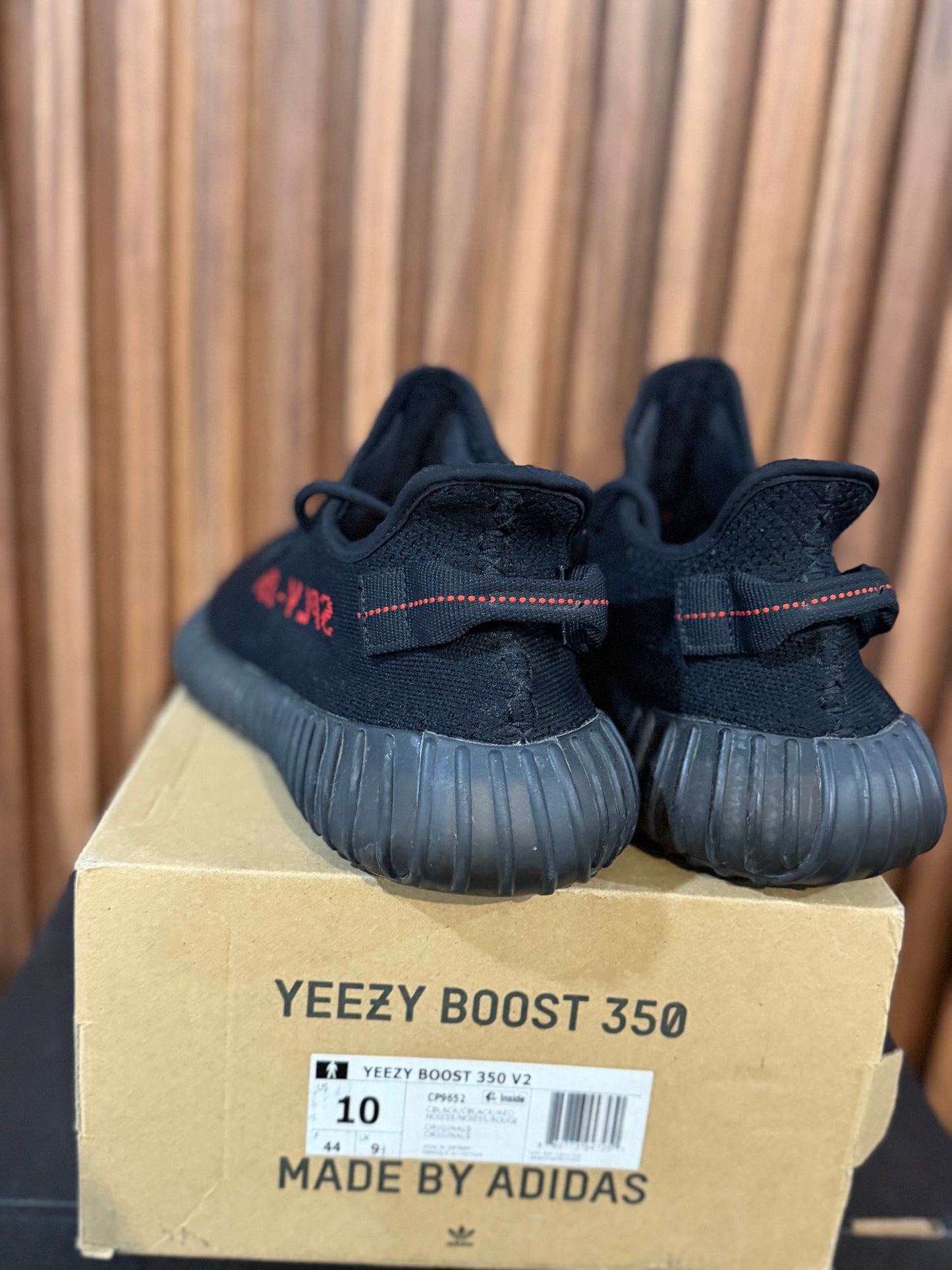 Yeezy Bred 8Mx