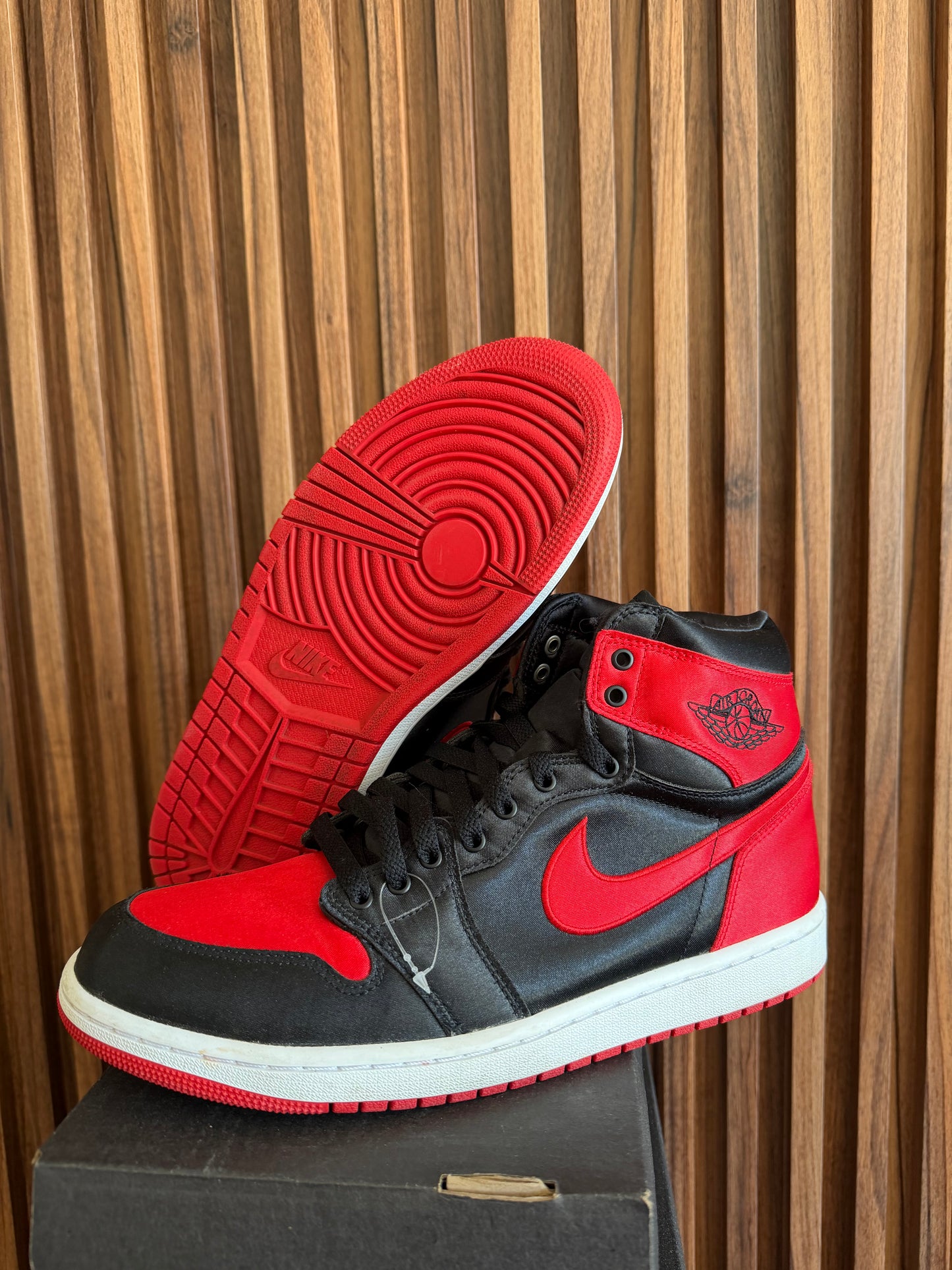 J1 Satin bred 8.5Mx