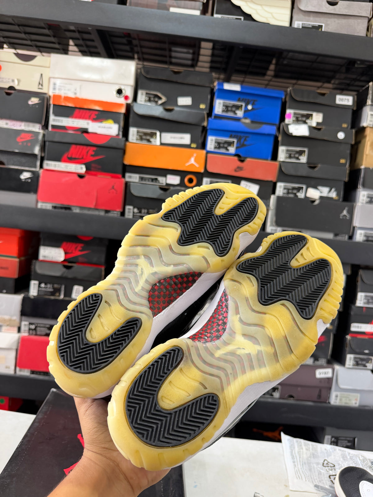 J11 Low 72-10 7.5Mx