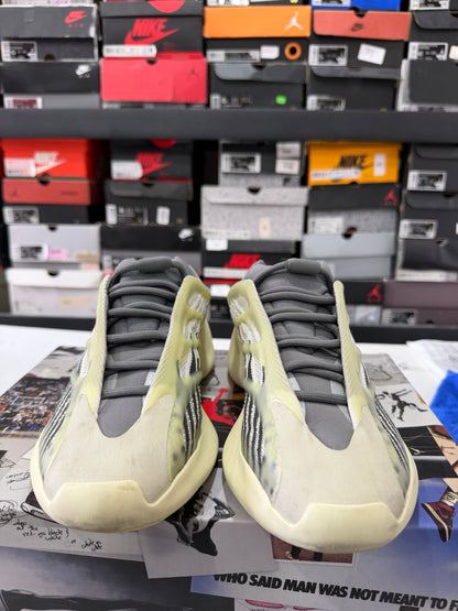 Yeezy 7Mx