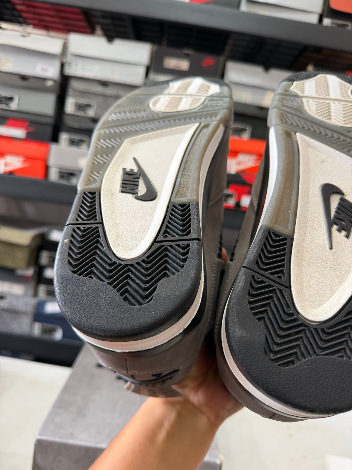 J4 Cave 8.5Mx