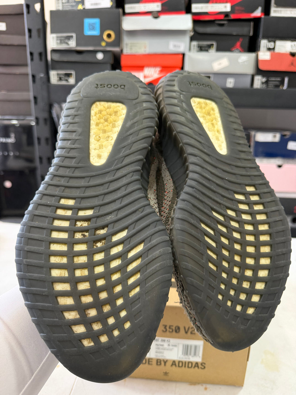 Yeezy 6.5Mx Detalle