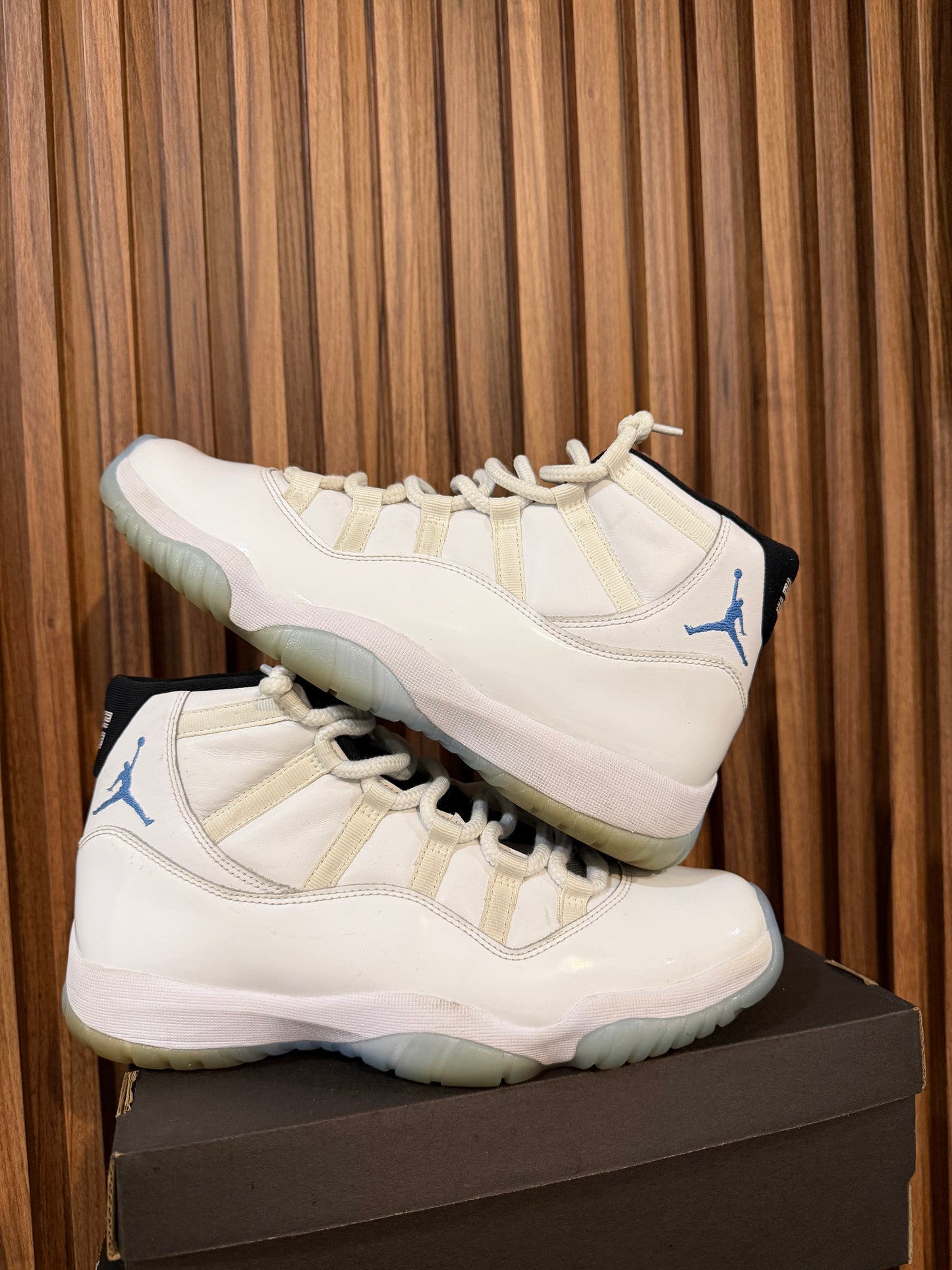 J11 Legend Blue 8Mx