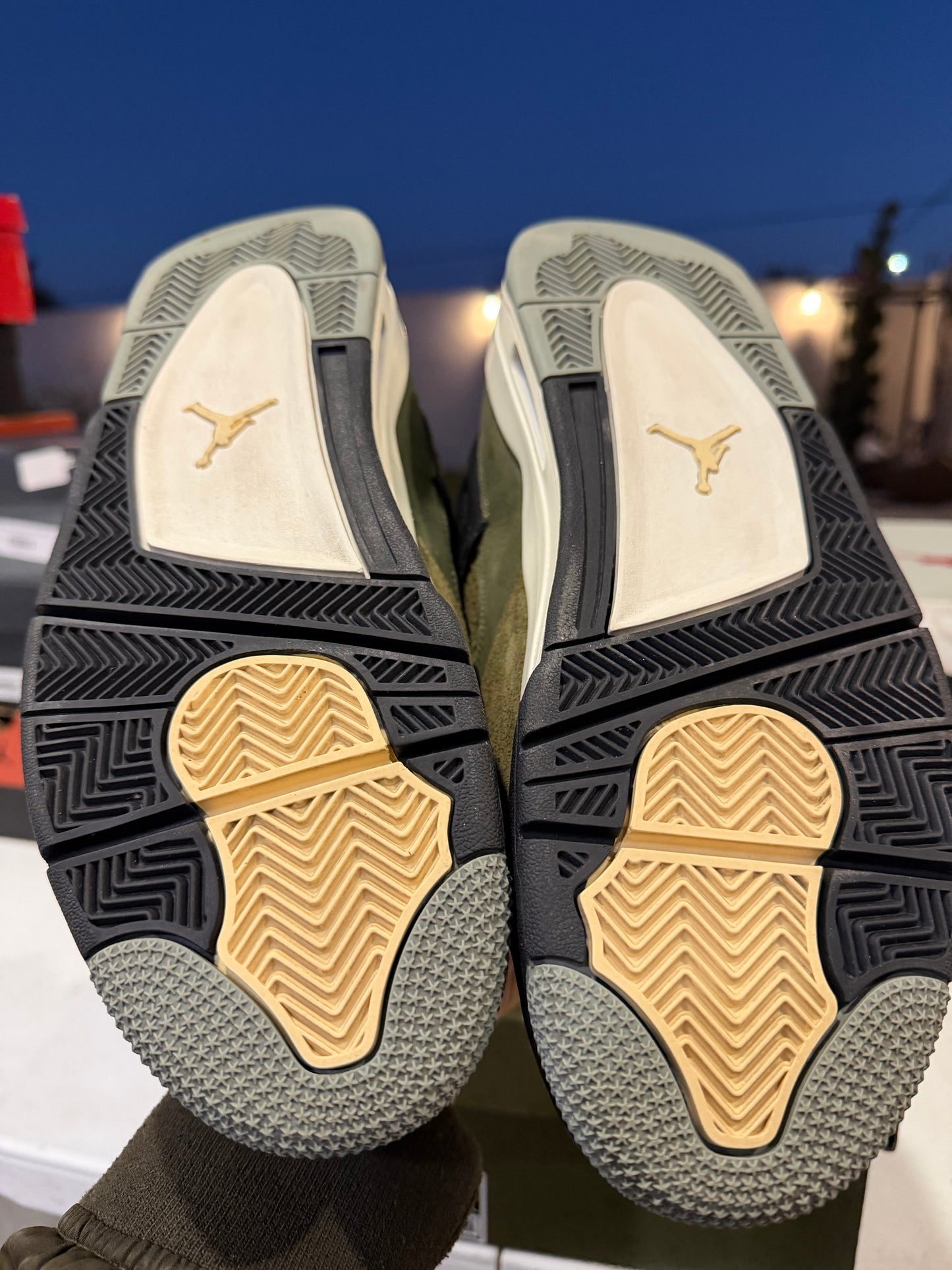 J4 Olive 8Mx