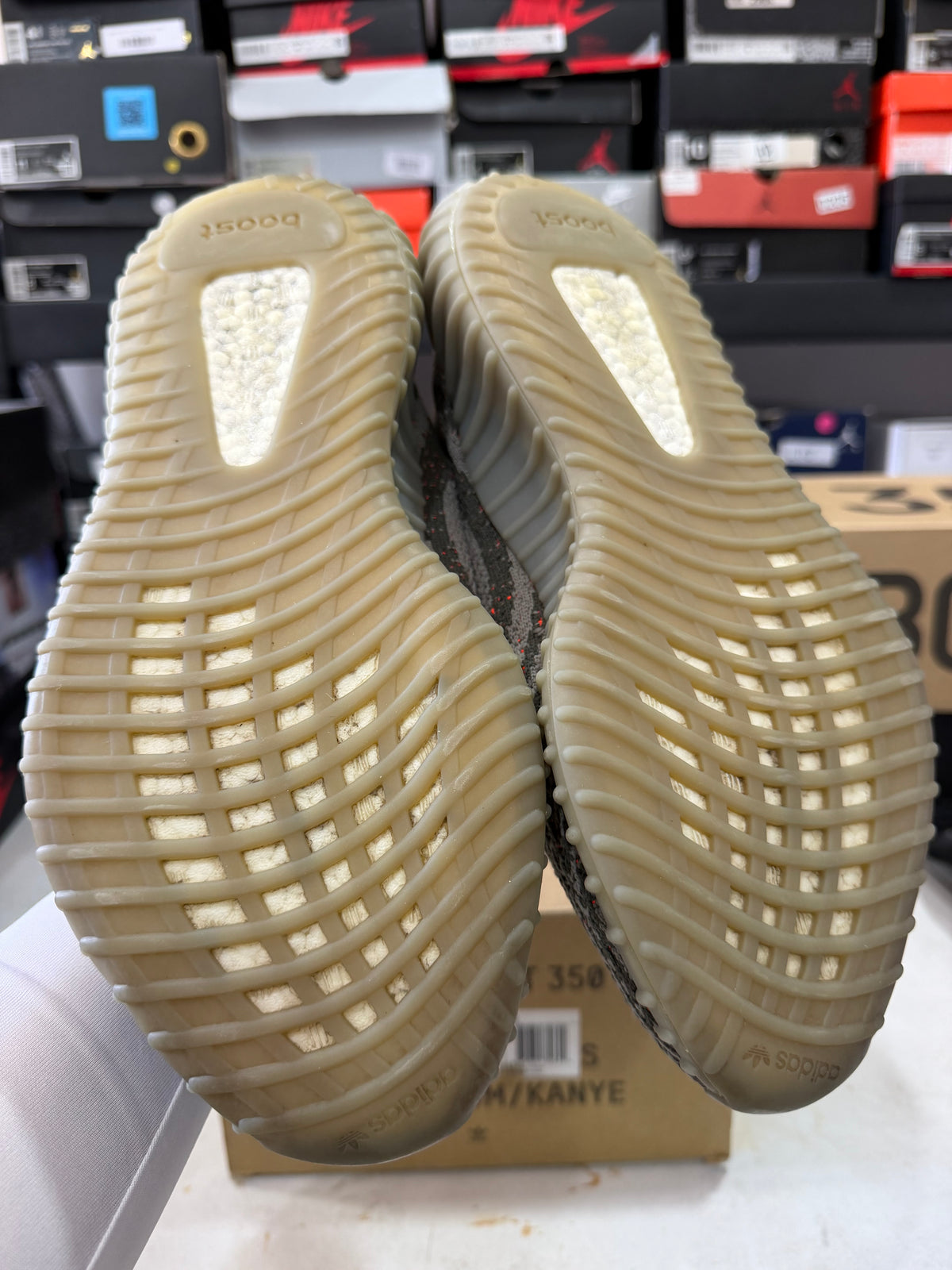 Yeezy 7.5Mx