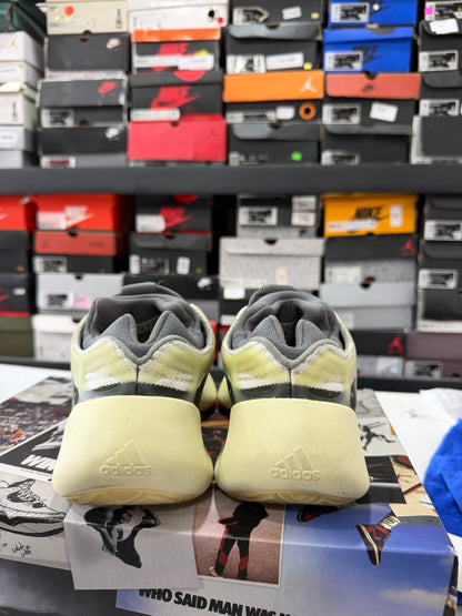 Yeezy 7Mx