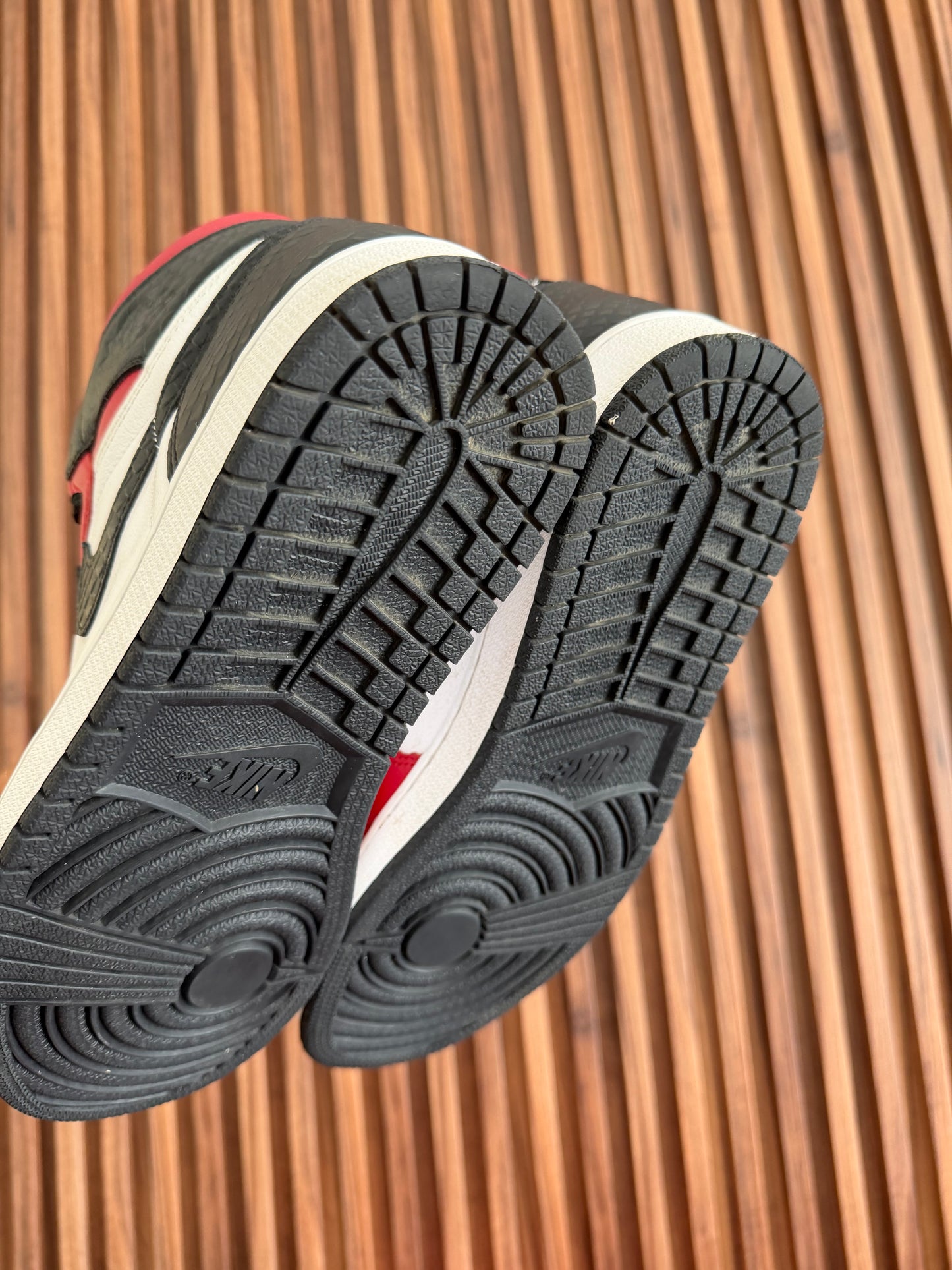 J1 Satin Snake 8Mx