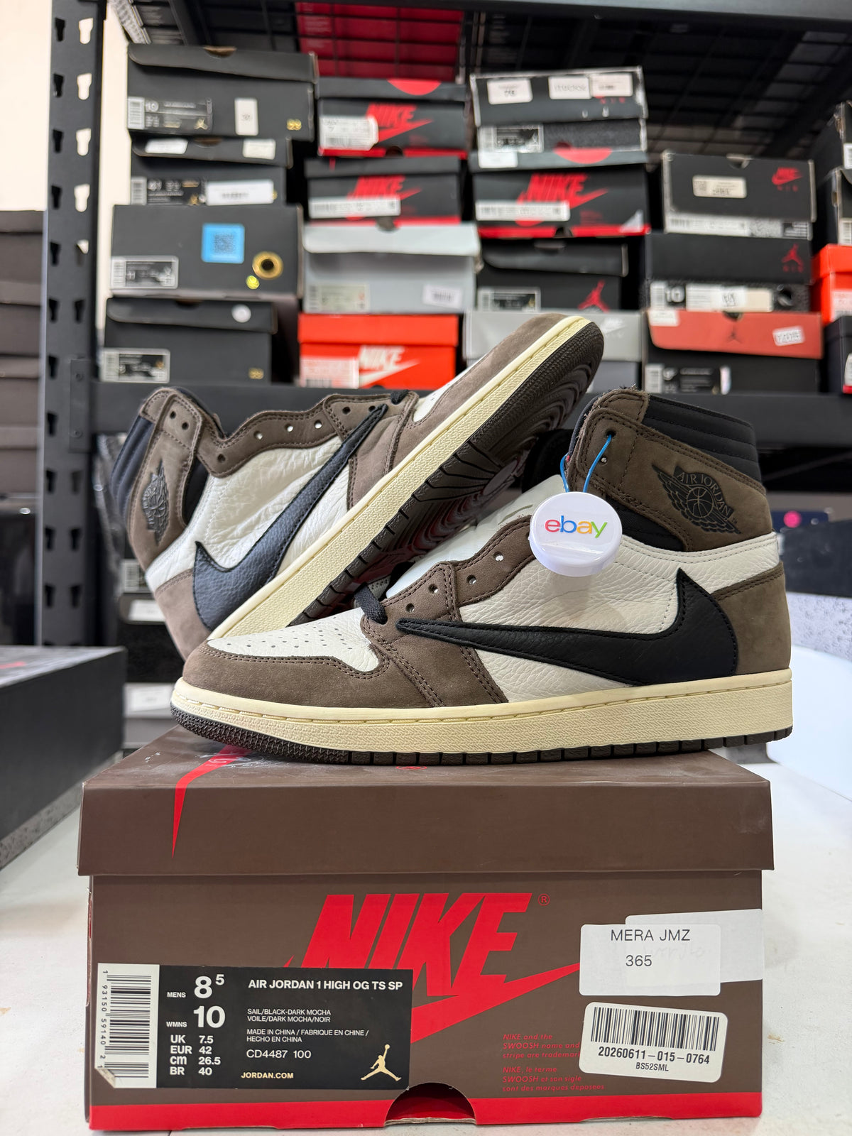 J1 Travis Scott 6.5Mx NUEVOS