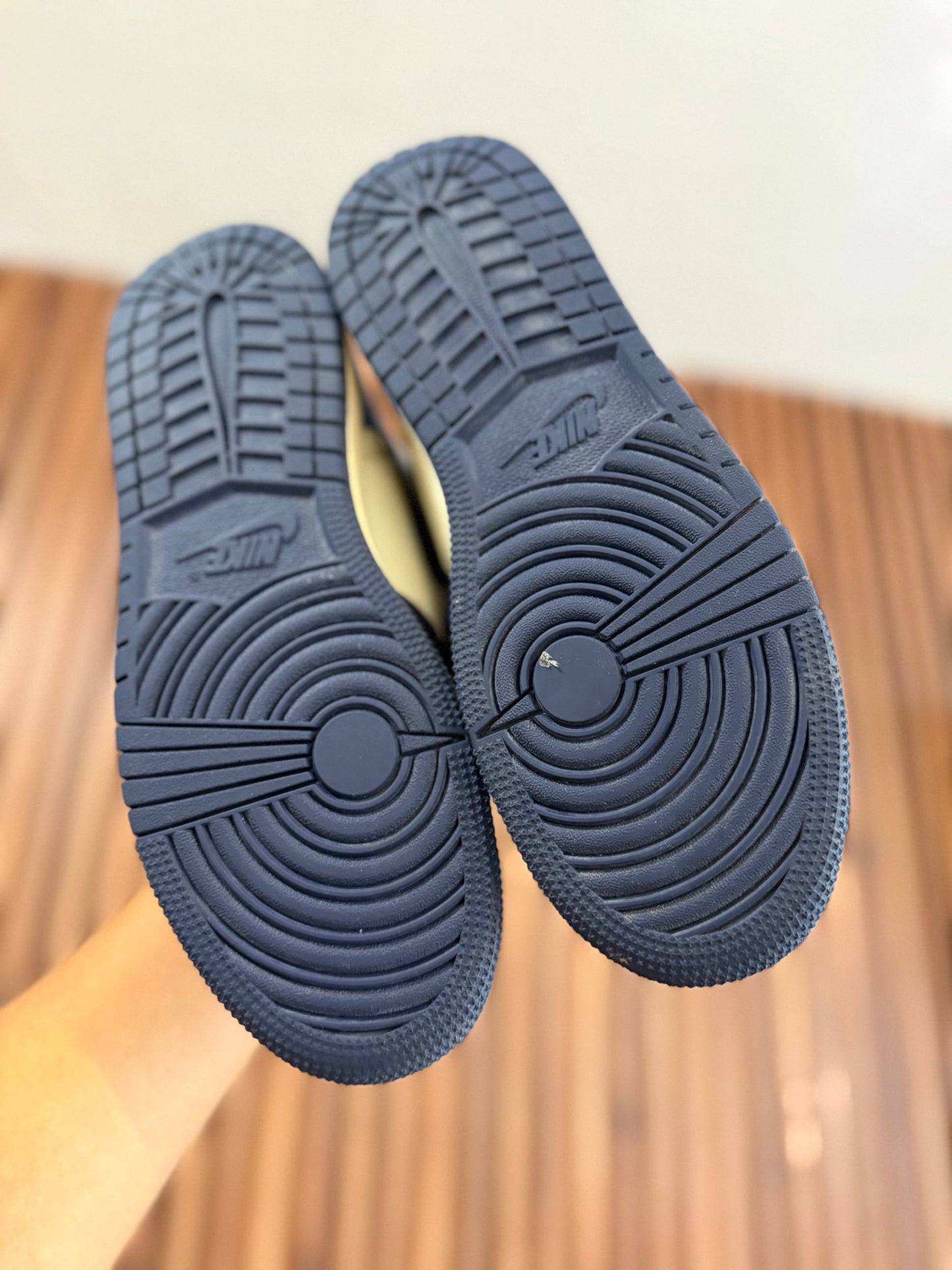 J1 Obsidian 5Mx
