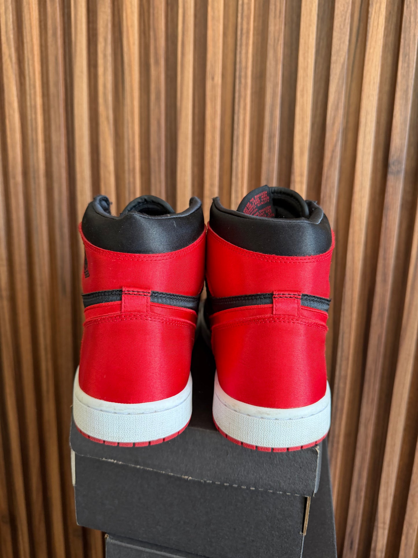 J1 Satin bred 8.5Mx