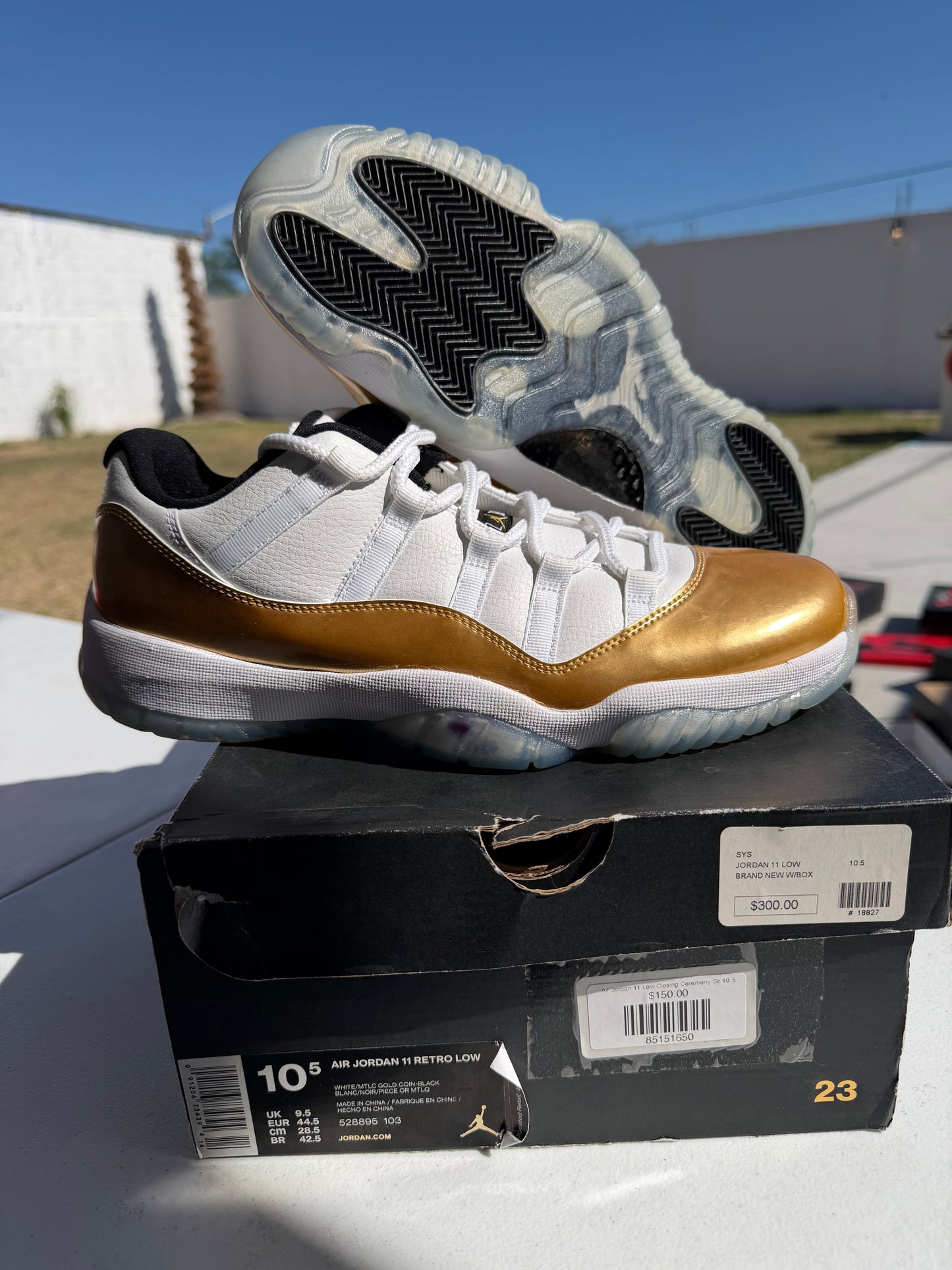 J11 Gold NUEVO