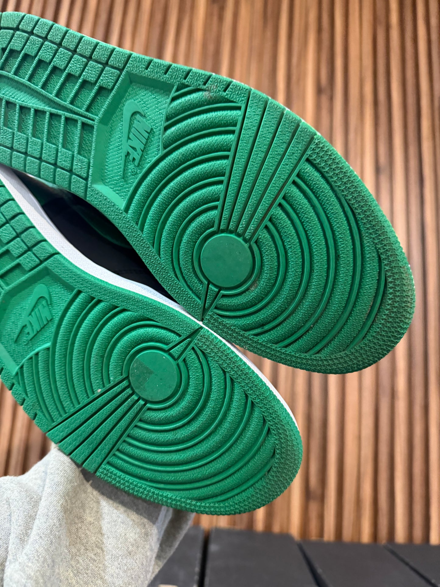 J1 Pine Green 9Mx
