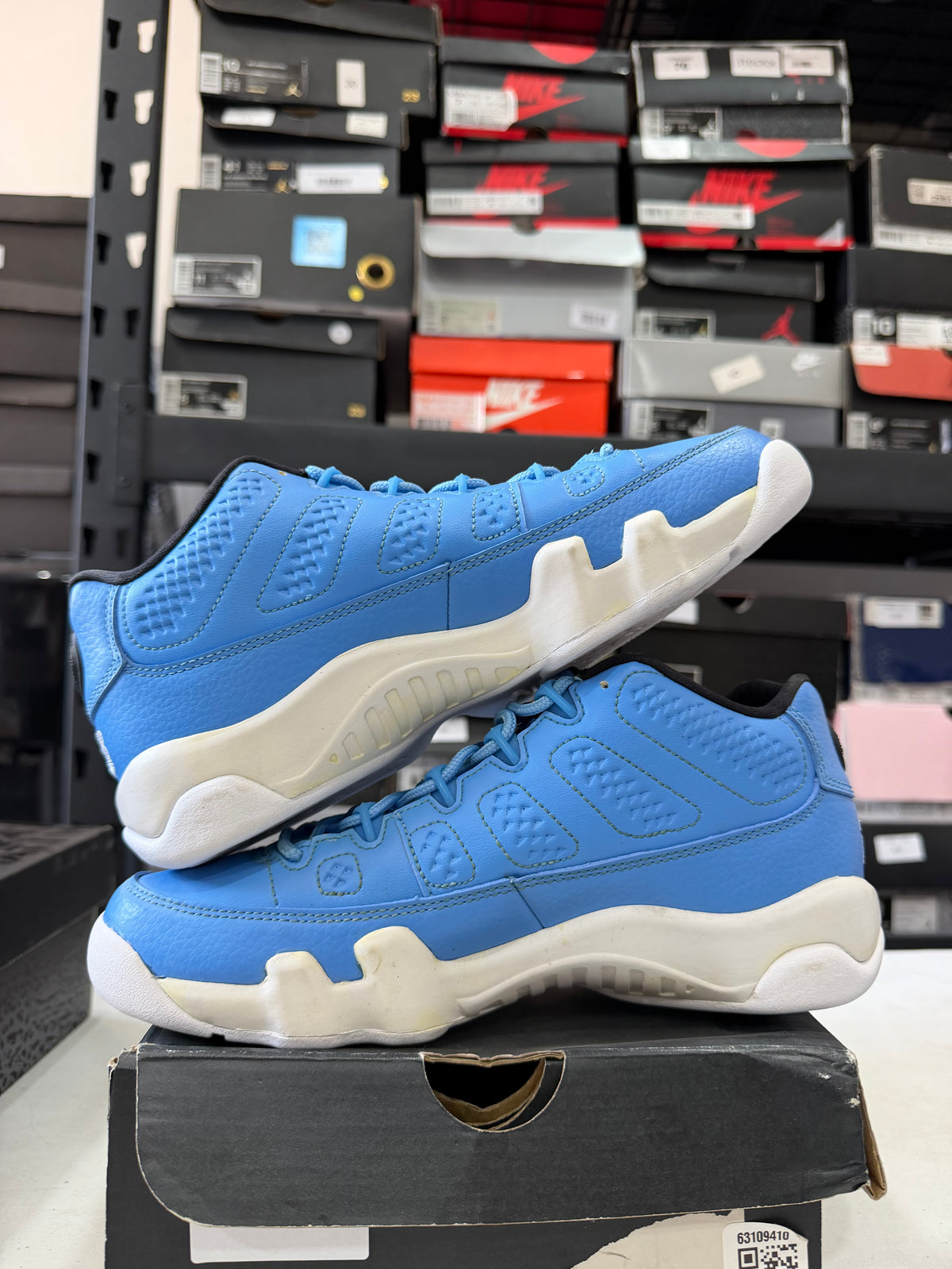 J9 Low Unc 4Mx NUEVO