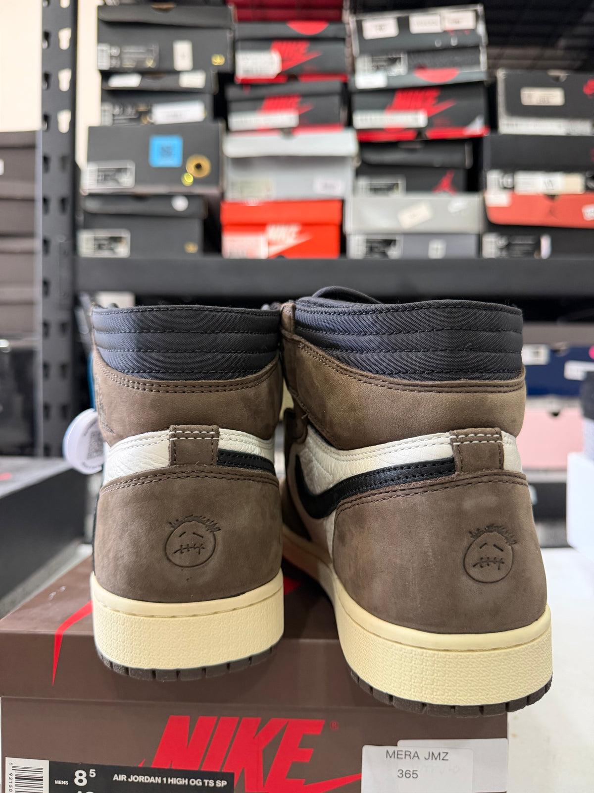 J1 Travis Scott 6.5Mx NUEVOS