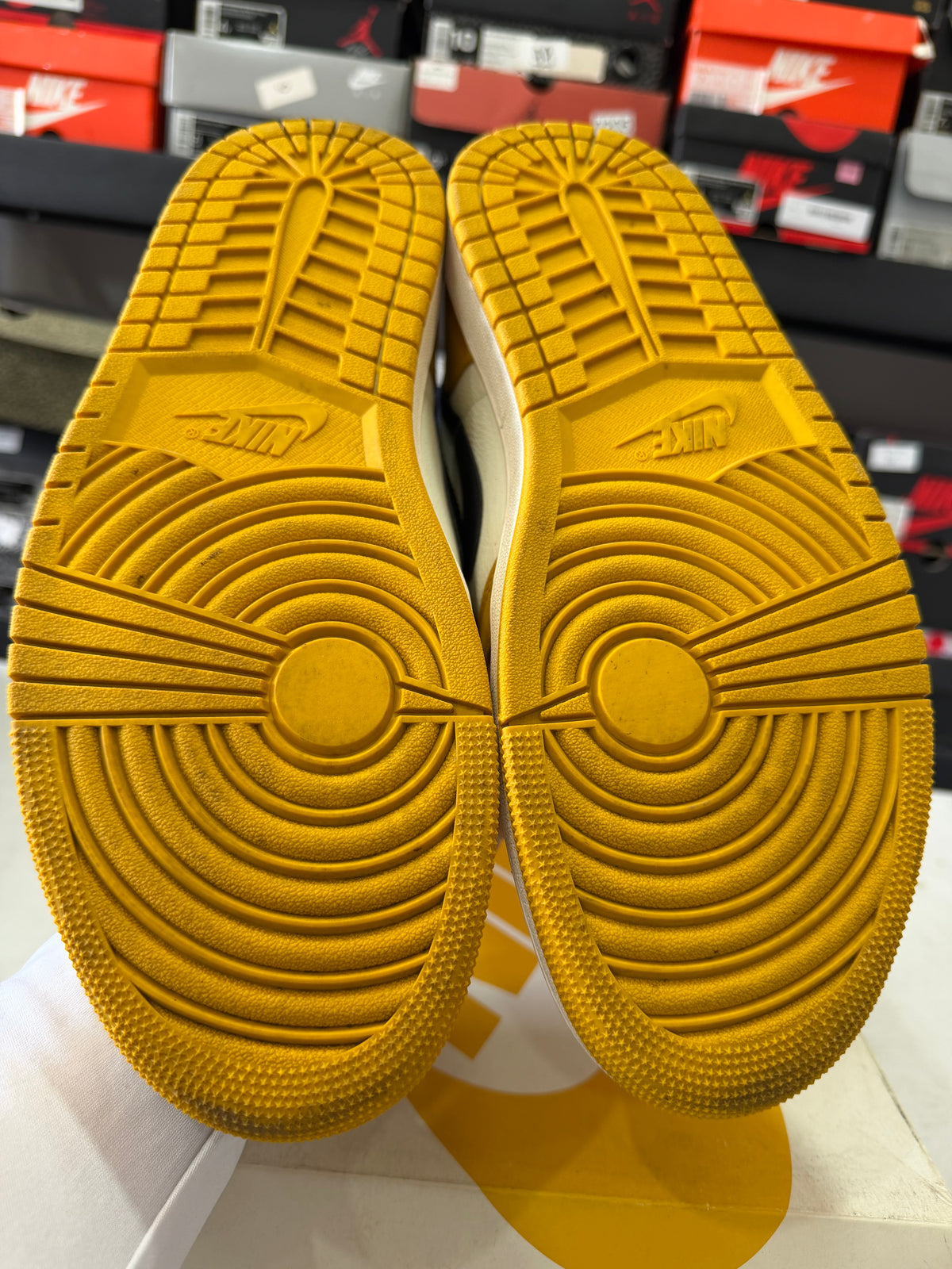 J1 Ochre 9Mx