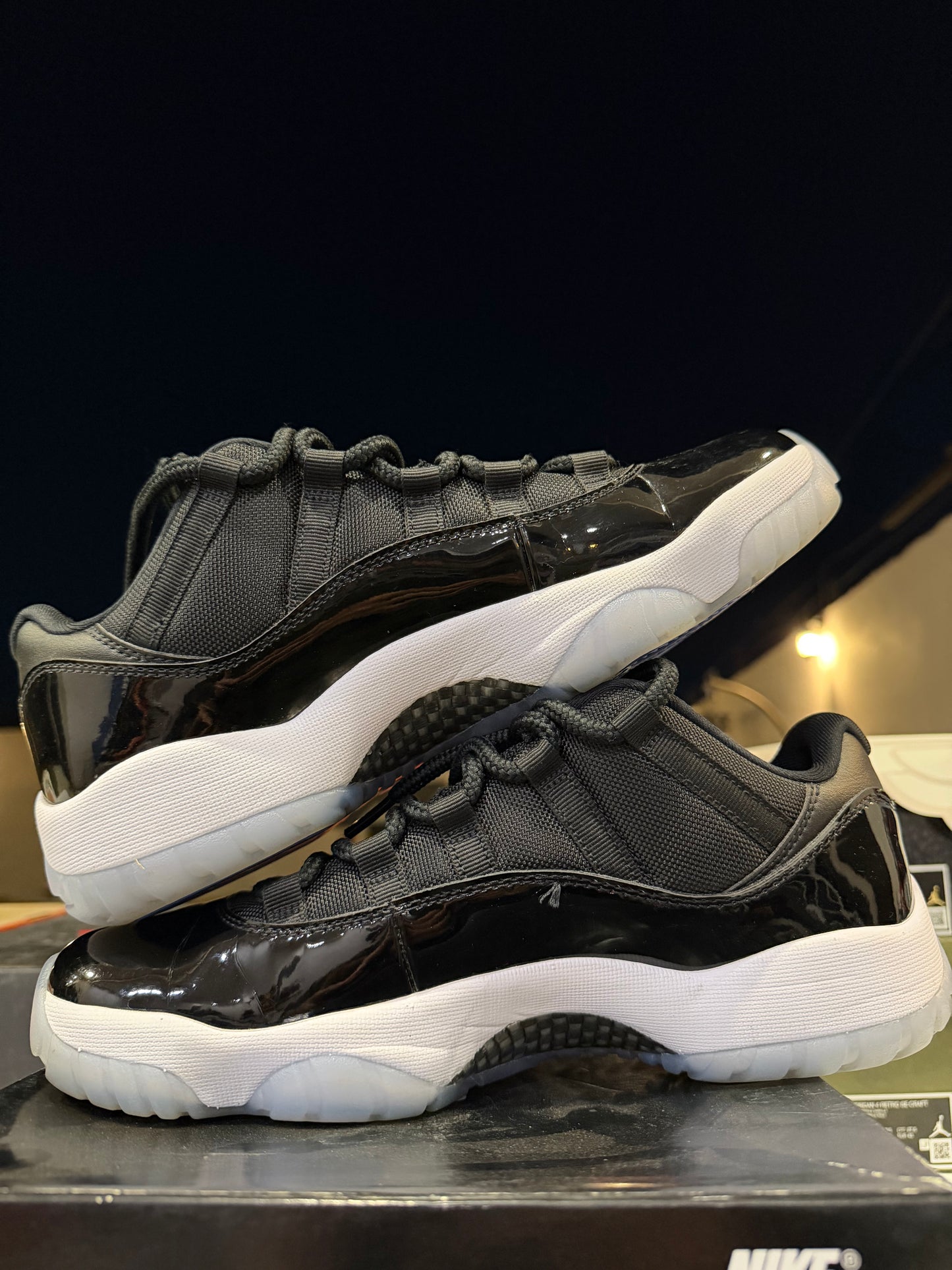 J11 Space Jam Low 7Mx