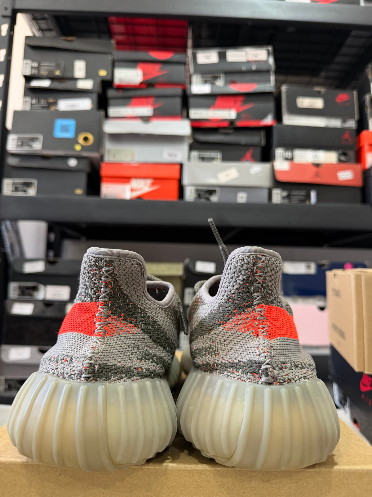 Yeezy 7.5Mx