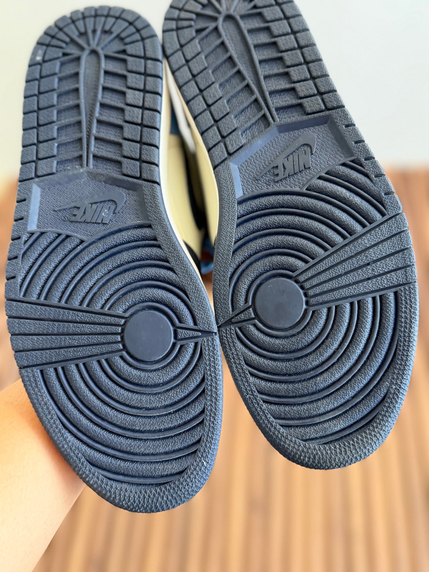 J1 Obsidian 8.5Mx