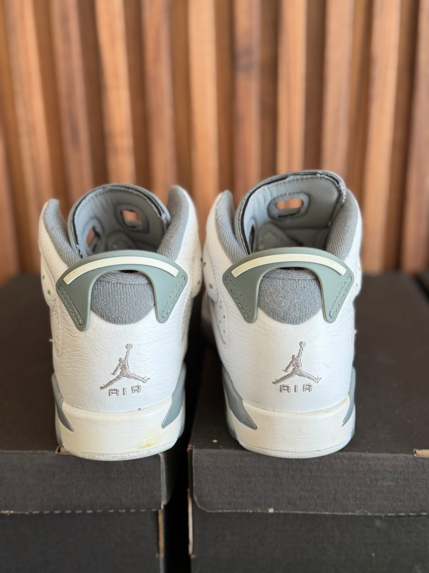 J6 Cool grey 3Mx
